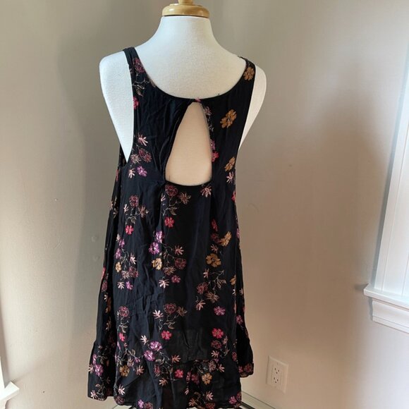 Free People Intimately Floral Trapeze Slip Dress Black Base/Red Preloved - Picture 2 of 3